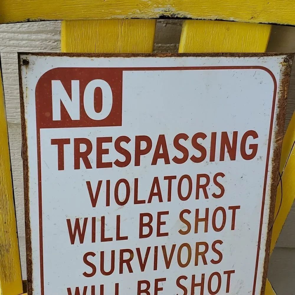NO TRESPASSING Metal Sign - Picture 2 of 5